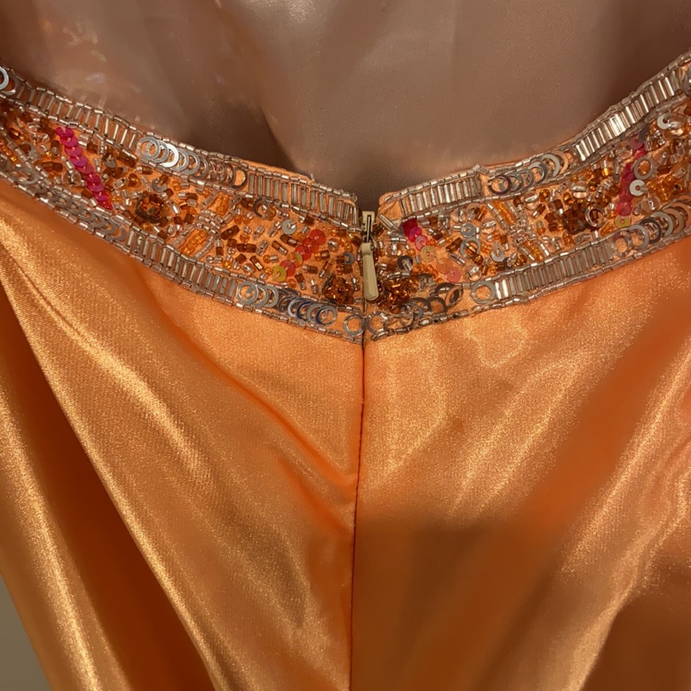 Prom Dress - Picture 4 of 8